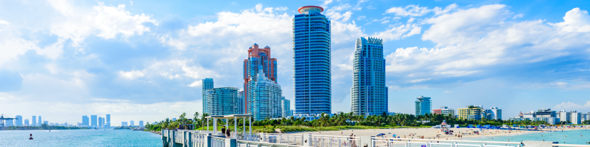 Contact-3-AdobeStock_216137704